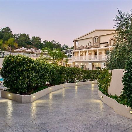 Mavrikos Hotel Plános Eksteriør bilde