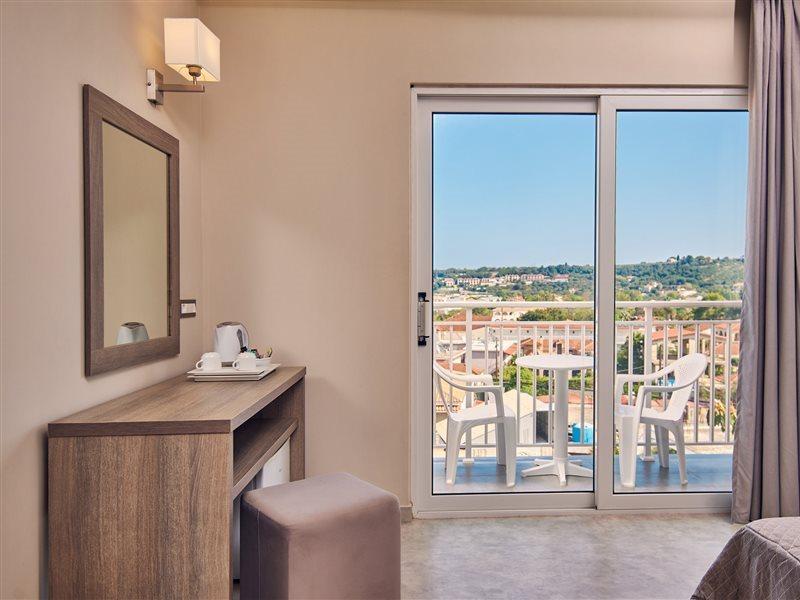 Mavrikos Hotel Plános Eksteriør bilde