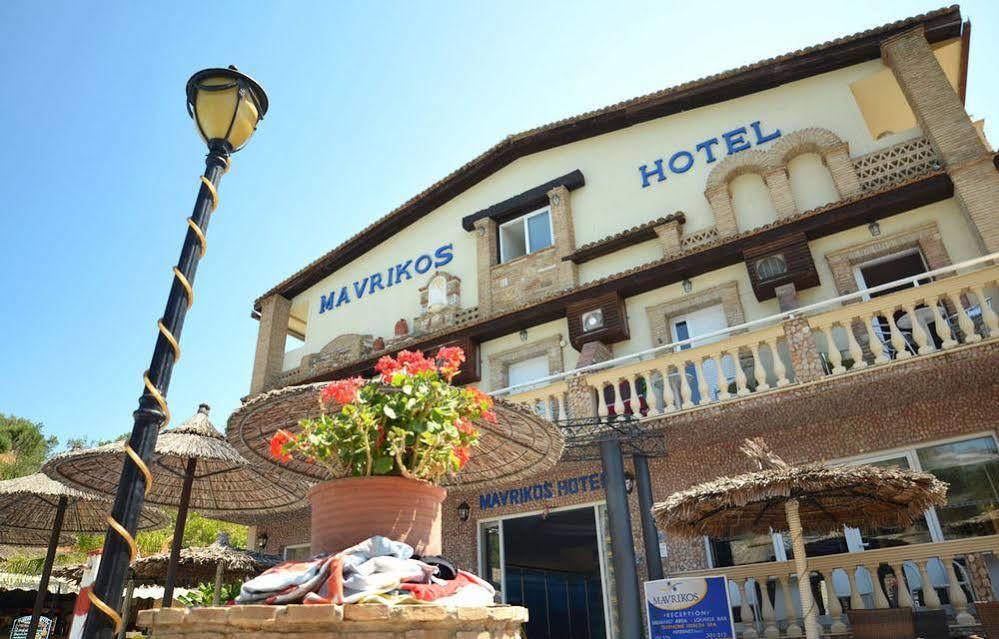 Mavrikos Hotel Plános Eksteriør bilde