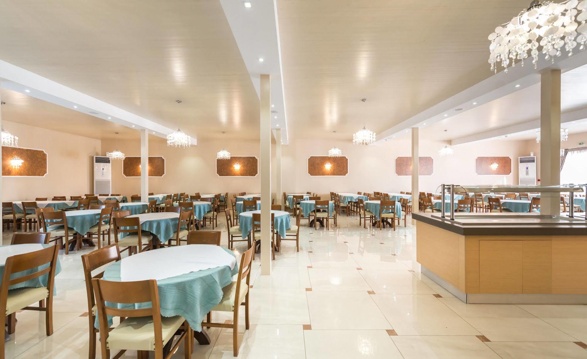 Mavrikos Hotel Plános Eksteriør bilde