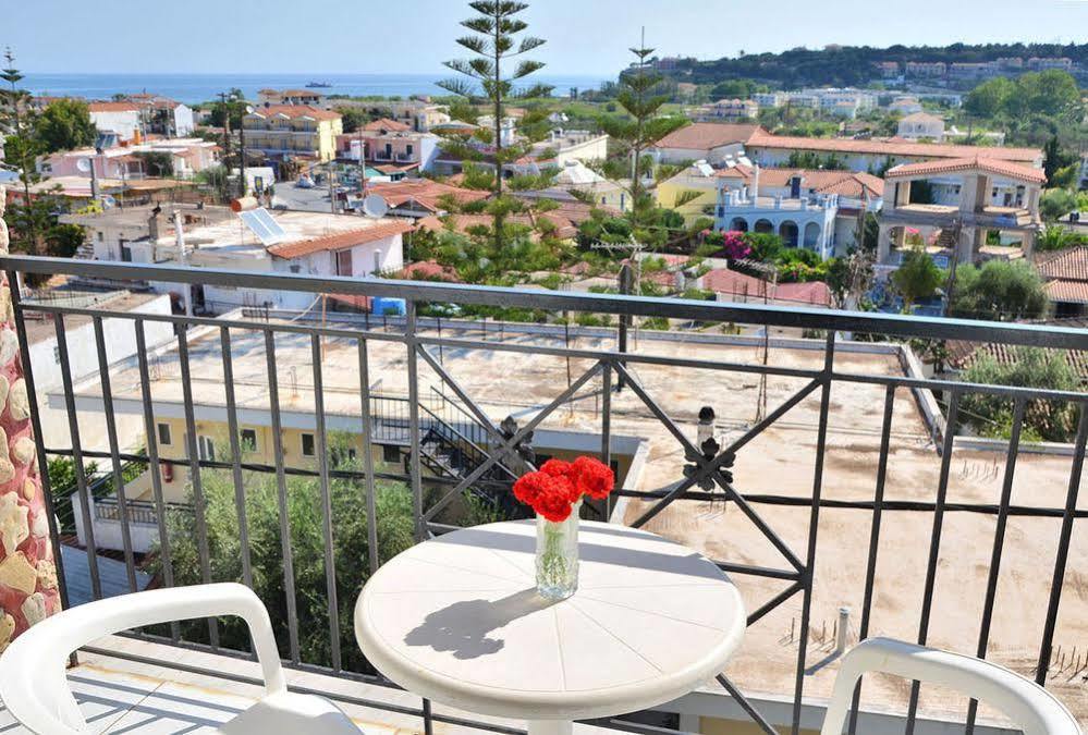Mavrikos Hotel Plános Eksteriør bilde